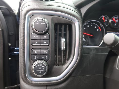 Used 2021 Chevrolet Silverado 1500 RST w/ All Star Edition Plus AWD/4WD image 21
