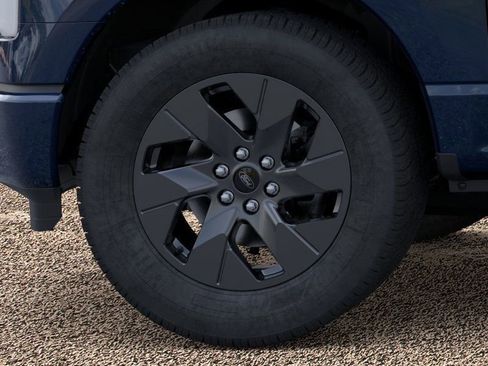 Used 2025 Ford F150 Lightning Flash image 19