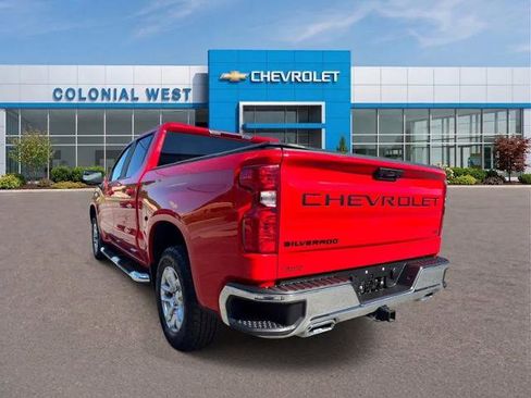 Used 2025 Chevrolet Silverado 1500 LT AWD/4WD image 5