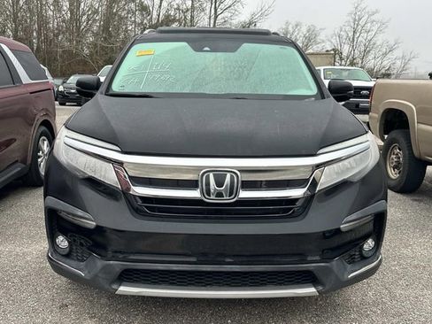 Used 2021 Honda Pilot Touring image 2