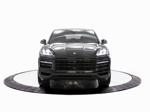 New 2026 Porsche Cayenne S image 10