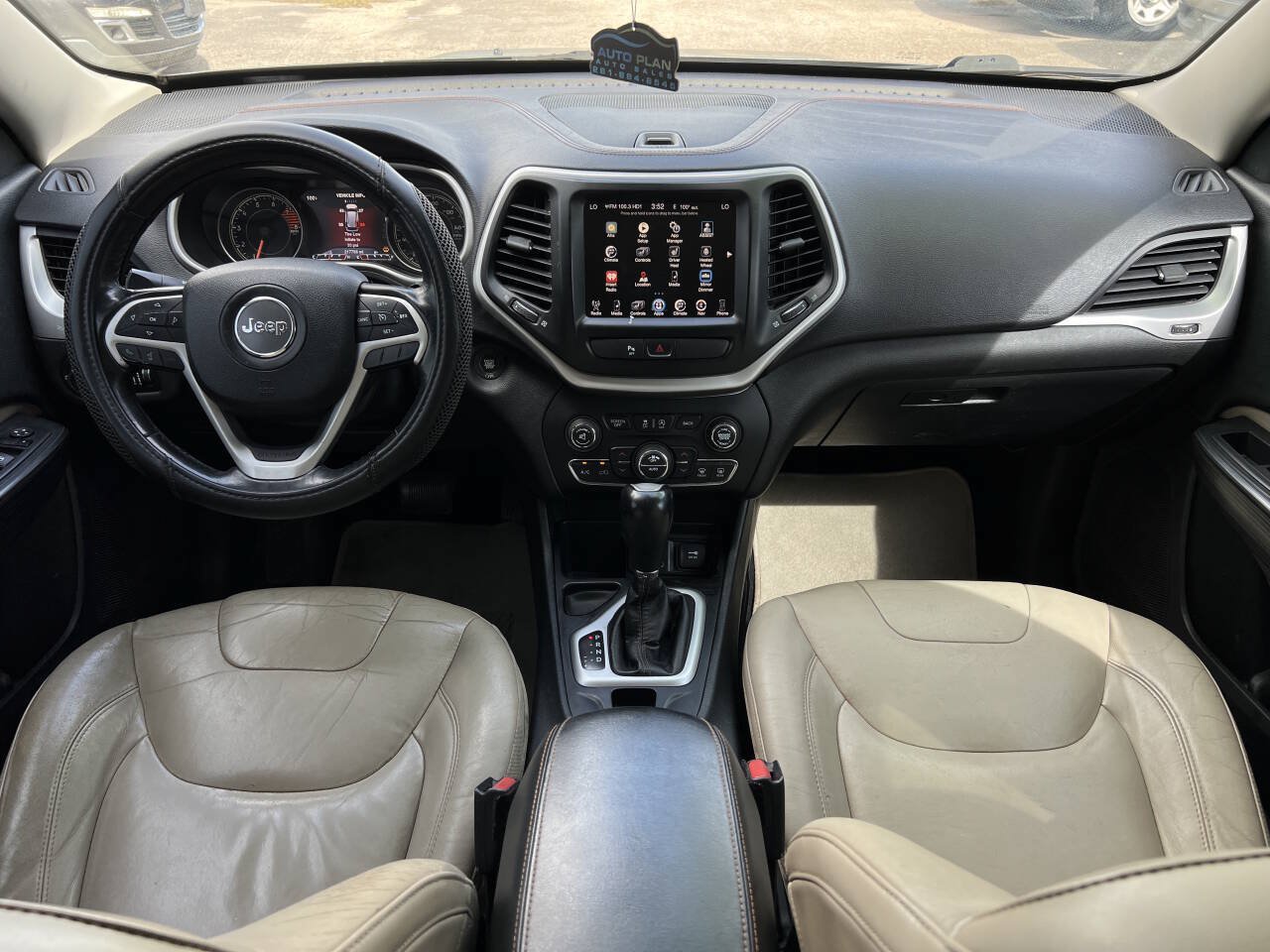 Used 2016 Jeep Cherokee Limited FWD image 15