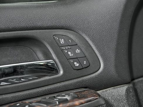 Used 2012 GMC Sierra 3500 Denali AWD/4WD image 12