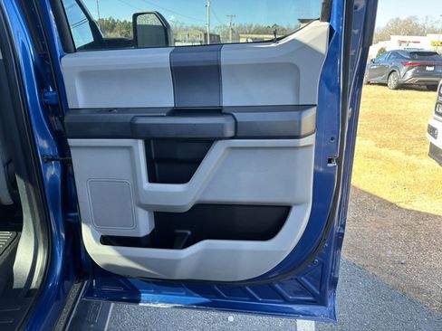 Used 2022 Ford F450 XL w/ STX Appearance Package image 31