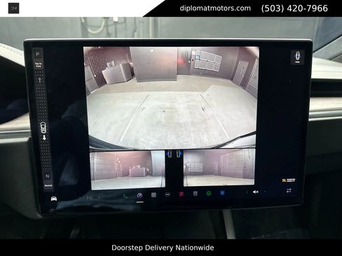 Used 2023 Tesla Model X image 34