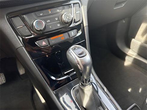 Used 2018 Buick Encore Preferred image 20