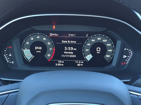 New 2025 Audi Q3 2.0T Premium image 19