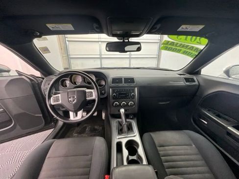 Used 2013 Dodge Challenger R/T w/ Blacktop Pkg RWD image 4