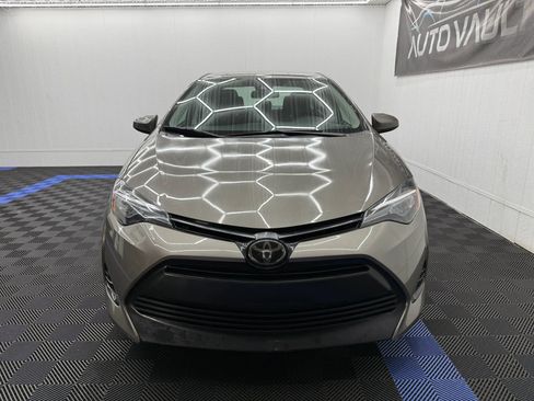 Used 2018 Toyota Corolla LE FWD image 4