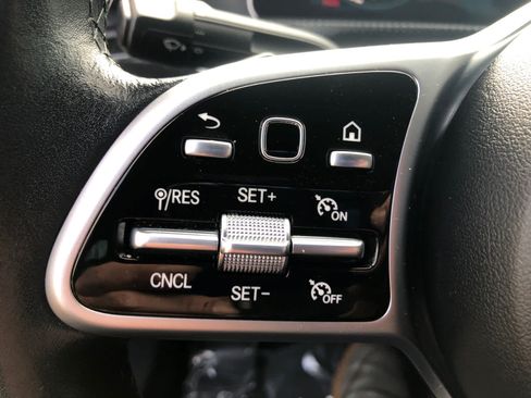 Used 2019 Mercedes-Benz A 220 image 7