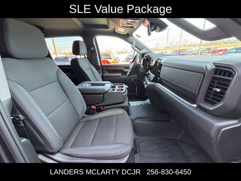 Used 2025 GMC Sierra 2500 SLE w/ SLE Value Package; image 10