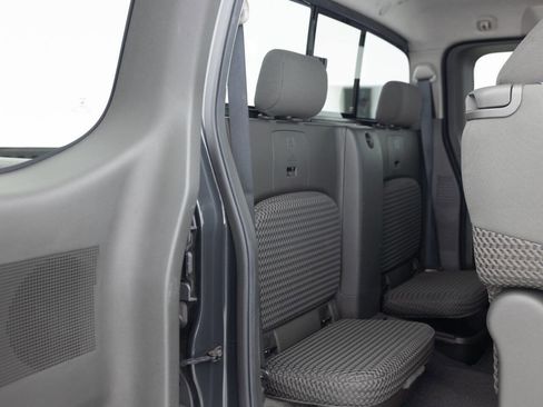 Used 2012 Nissan Frontier SV w/ SV Premium Utility Pkg image 30