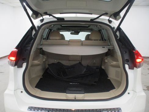 Used 2017 Nissan Rogue SL w/ SL Premium Package AWD/4WD image 10