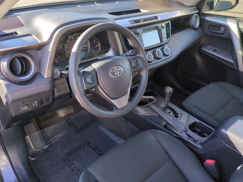 Used 2016 Toyota RAV4 LE image 12