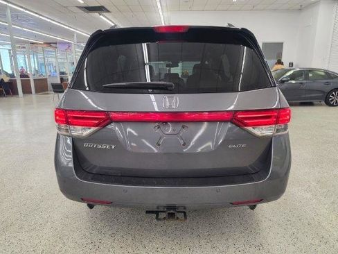 Used 2014 Honda Odyssey Touring image 5