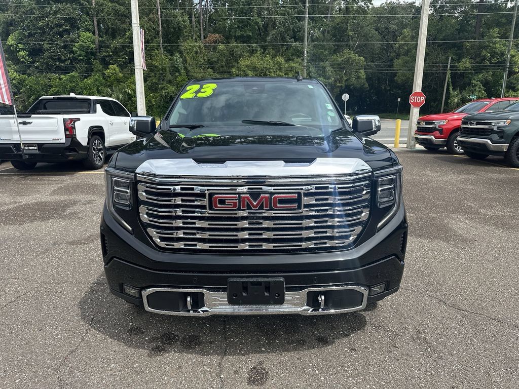 Used 2023 GMC Sierra 1500 Denali w/ Denali Reserve Package AWD/4WD image 11