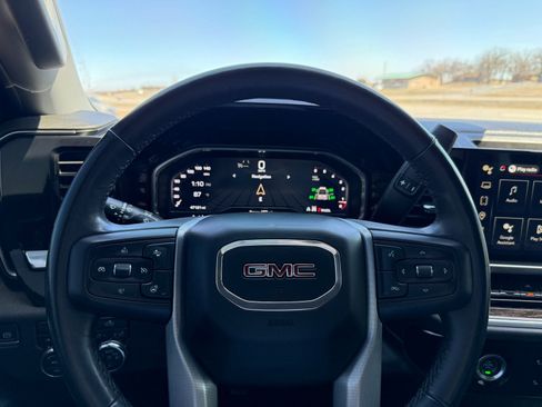 Used 2022 GMC Sierra 1500 Elevation w/ LPO, Elevation Black Package image 20