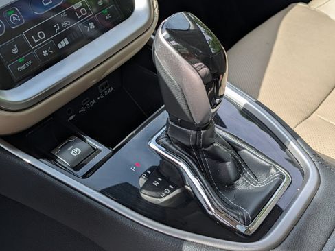 Certified 2024 Subaru Legacy Limited AWD/4WD image 9