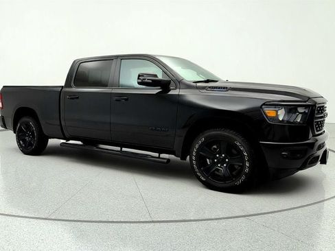 Used 2023 RAM 1500 Big Horn AWD/4WD image 3