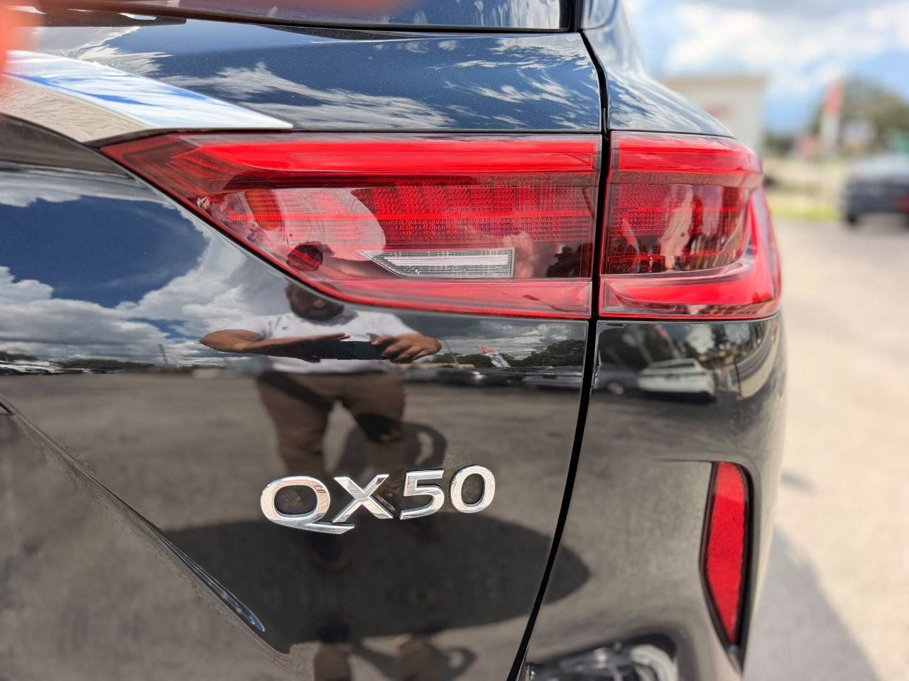Used 2019 INFINITI QX50 Essential w/ Sensory Package AWD/4WD image 31