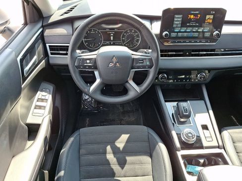 Used 2024 Mitsubishi Outlander SE AWD/4WD image 9