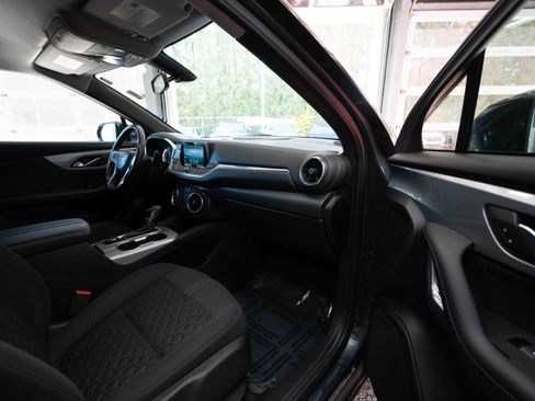 Used 2020 Chevrolet Blazer LT image 26