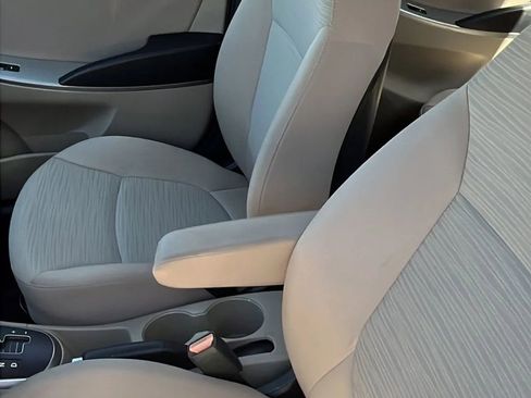 Used 2016 Hyundai Accent SE image 7