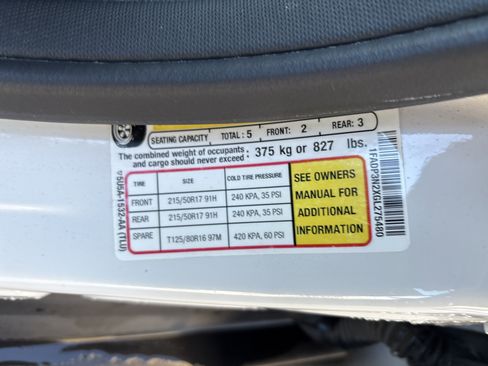 Used 2016 Ford Focus Titanium w/ Titanium Technology Package image 34