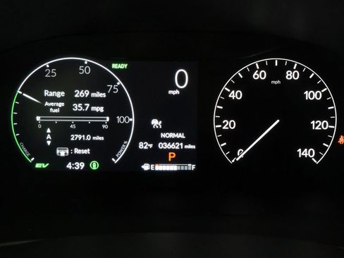 Used 2024 Honda CR-V Sport Touring image 17