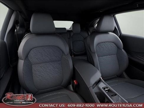 New 2026 Dodge Charger Scat Pack w/ Blacktop Package AWD/4WD image 17