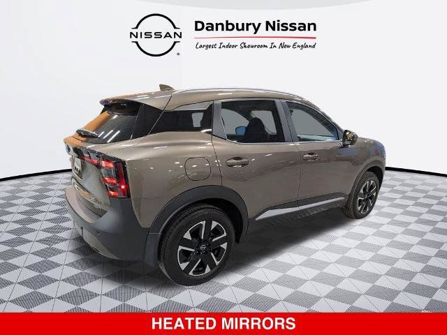 Certified 2025 Nissan Kicks SV w/ SV Premium Package AWD/4WD image 4