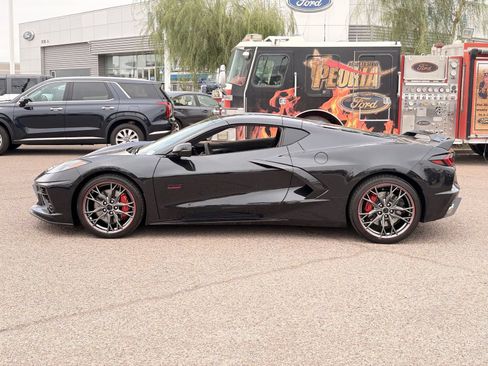 Used 2023 Chevrolet Corvette Stingray Premium Cpe w/ Z51 Performance Package RWD image 29