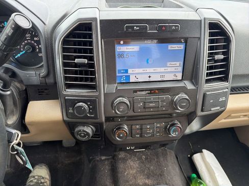Used 2018 Ford F150 XLT w/ Equipment Group 302A Luxury AWD/4WD image 11