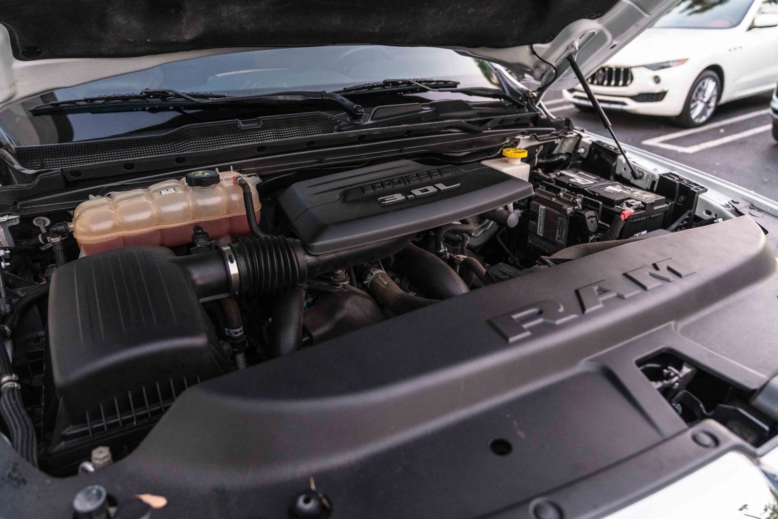 Used 2023 RAM 1500 Limited w/ Body Color Bumper Group AWD/4WD image 51