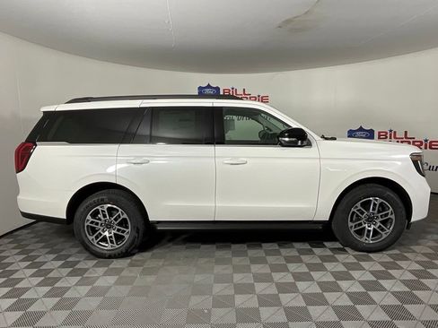 New 2026 Ford Expedition Active RWD image 2