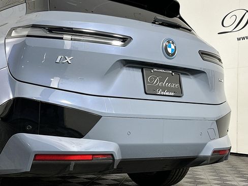 Used 2022 BMW iX xDrive50 w/ Premium Package image 26