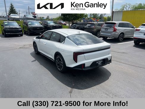 Certified 2025 Kia K4 EX FWD image 15