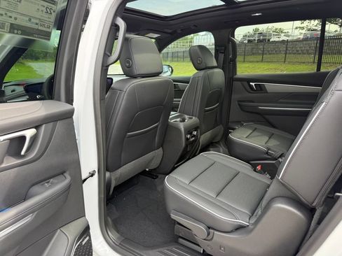 New 2026 Buick Enclave Sport Touring w/ Power Package FWD image 21