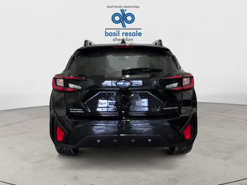 Used 2024 Subaru Crosstrek 2.0i Premium image 6