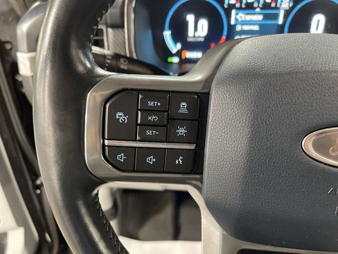 Used 2022 Ford F150 Limited image 20