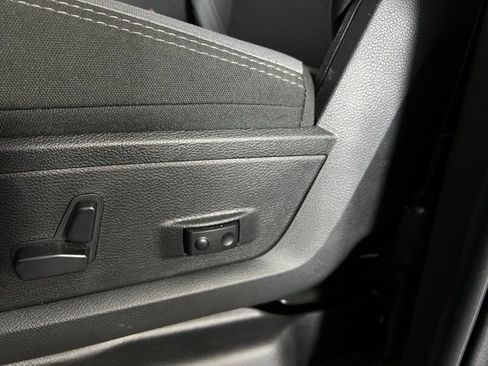 Used 2024 RAM 2500 Big Horn w/ Bed Utility Group image 22