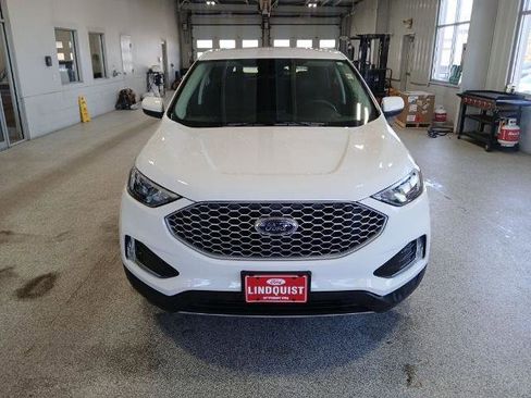 Certified 2024 Ford Edge SEL w/ Convenience Package image 3
