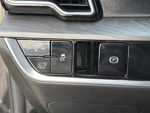 Used 2023 Kia Sportage X-Line w/ X-Line Premium Package AWD/4WD image 25