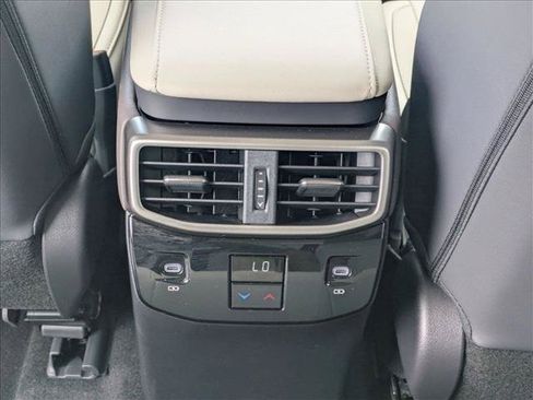 Used 2024 Lexus RX 350 Premium w/ Accessory Package (Z1) FWD image 18