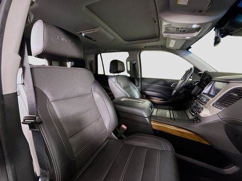 Used 2020 GMC Yukon Denali w/ Denali Ultimate Package image 28