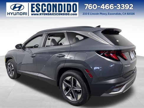 New 2026 Hyundai Tucson SEL image 3