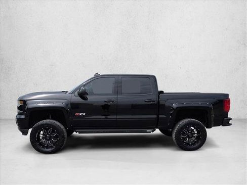 Used 2017 Chevrolet Silverado 1500 LTZ AWD/4WD image 5