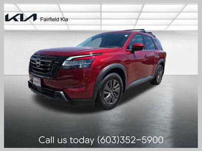 Used 2022 Nissan Pathfinder SV w/ SV Premium Package