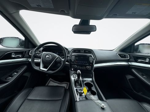 Used 2023 Nissan Maxima SV w/ Floor Mat Group FWD image 16
