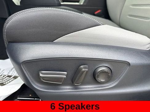 Used 2025 Toyota Tacoma TRD Off-Road w/ TRD Off Road Upgrade Package image 16